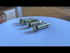 耐久性の高い黄色の亜鉛固定ボルト クラス 8.8 シールド M8 六角スリーブ アンカー